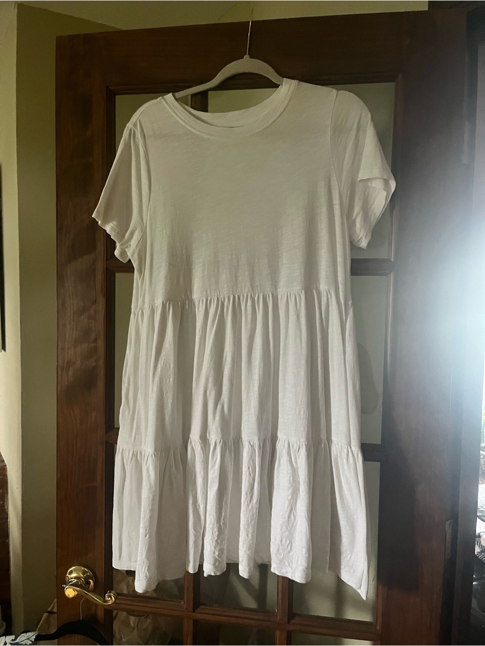 Old Navy White Tiered Short Sleeve Dress